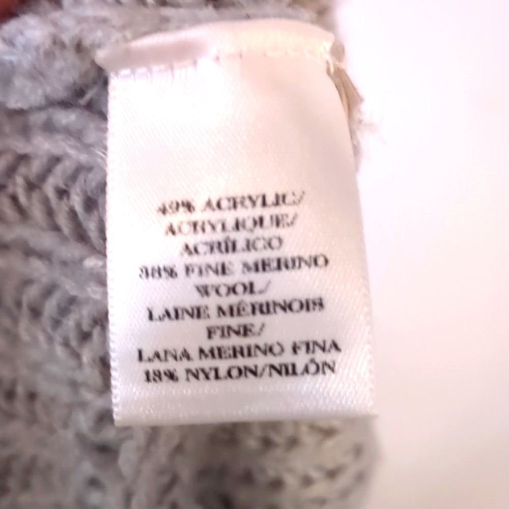 3 For $12 Clearance Ann‎ Taylor Wool Sweater - Picture 2 of 4